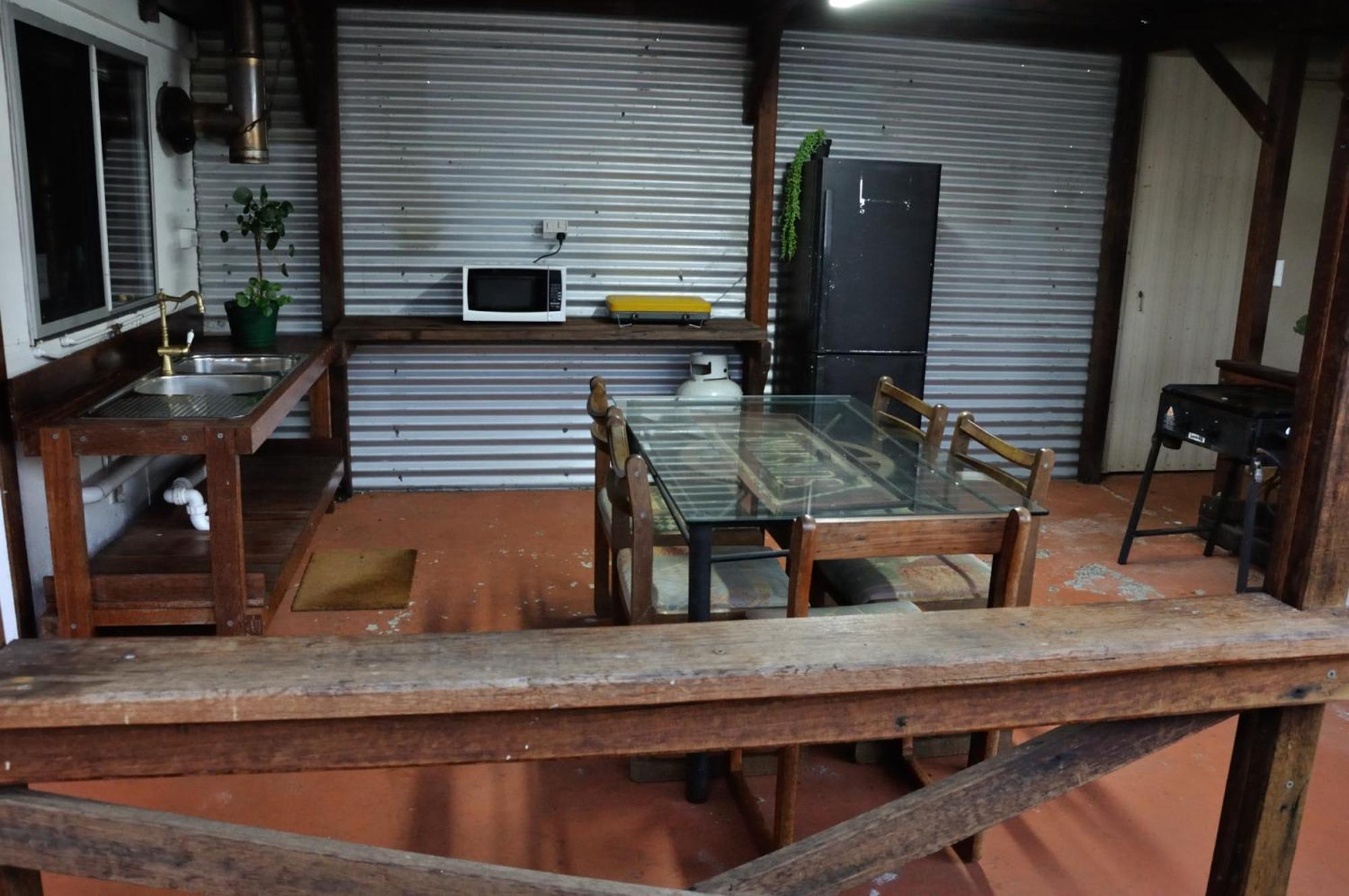 Donn4254s2 - Wilga Farm - Shearer's Shack - Double Boyup Brook
